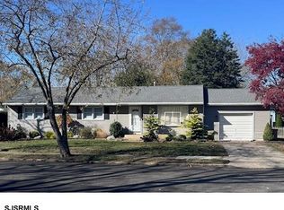 12 Colwick Dr, Somers Point, NJ 08244