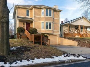 2020 W 48th Ter, Westwood Hills, KS 66205