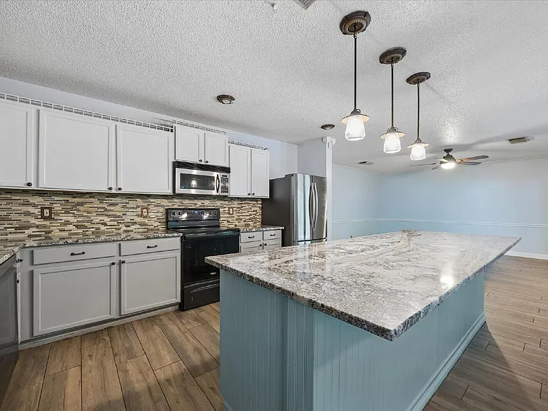 9206 Windward Trce — Photo 11