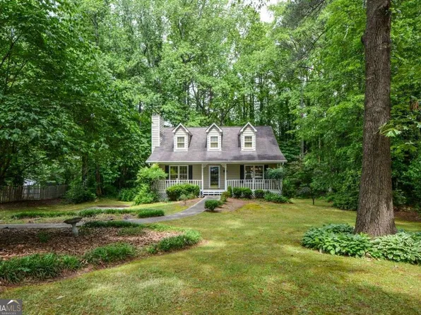 1448 Ironwood Ct, Grayson, GA 30017