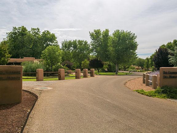 10106 Rio del Norte HiRes-1