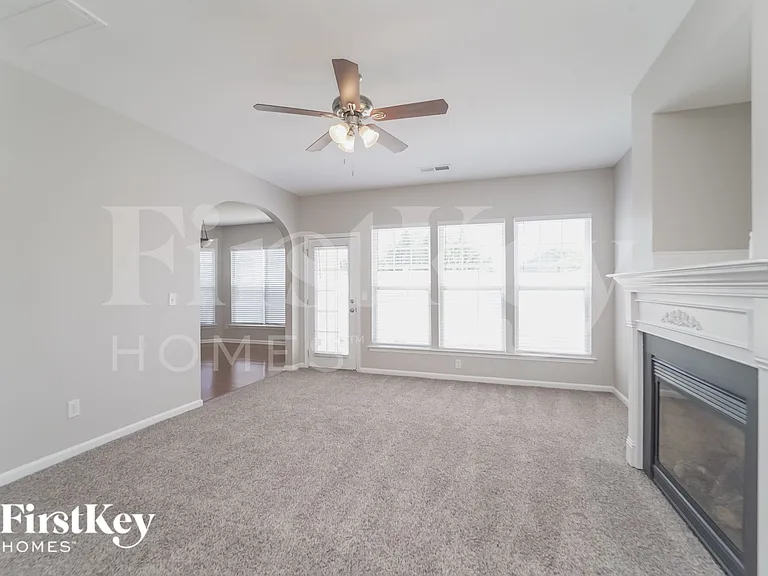 9508 Long Hill Dr — Photo 4
