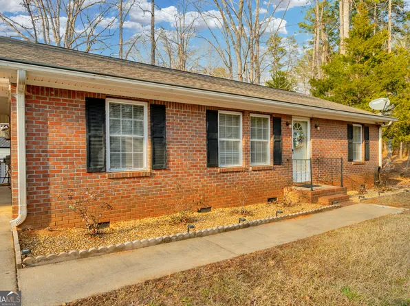 495 Imperial Dr, Martin, GA 30557