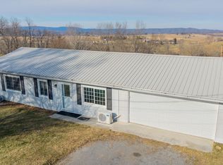 291 Aurora Dr, Lewisburg, WV 24901