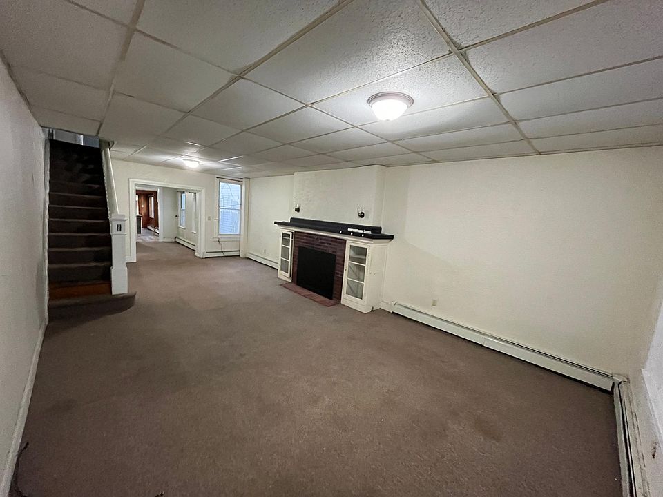 1st image of 284 Cottage Hill Rd