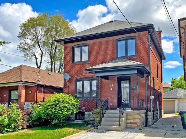 47 Chamberlain Ave, Toronto, ON M6E 4J9