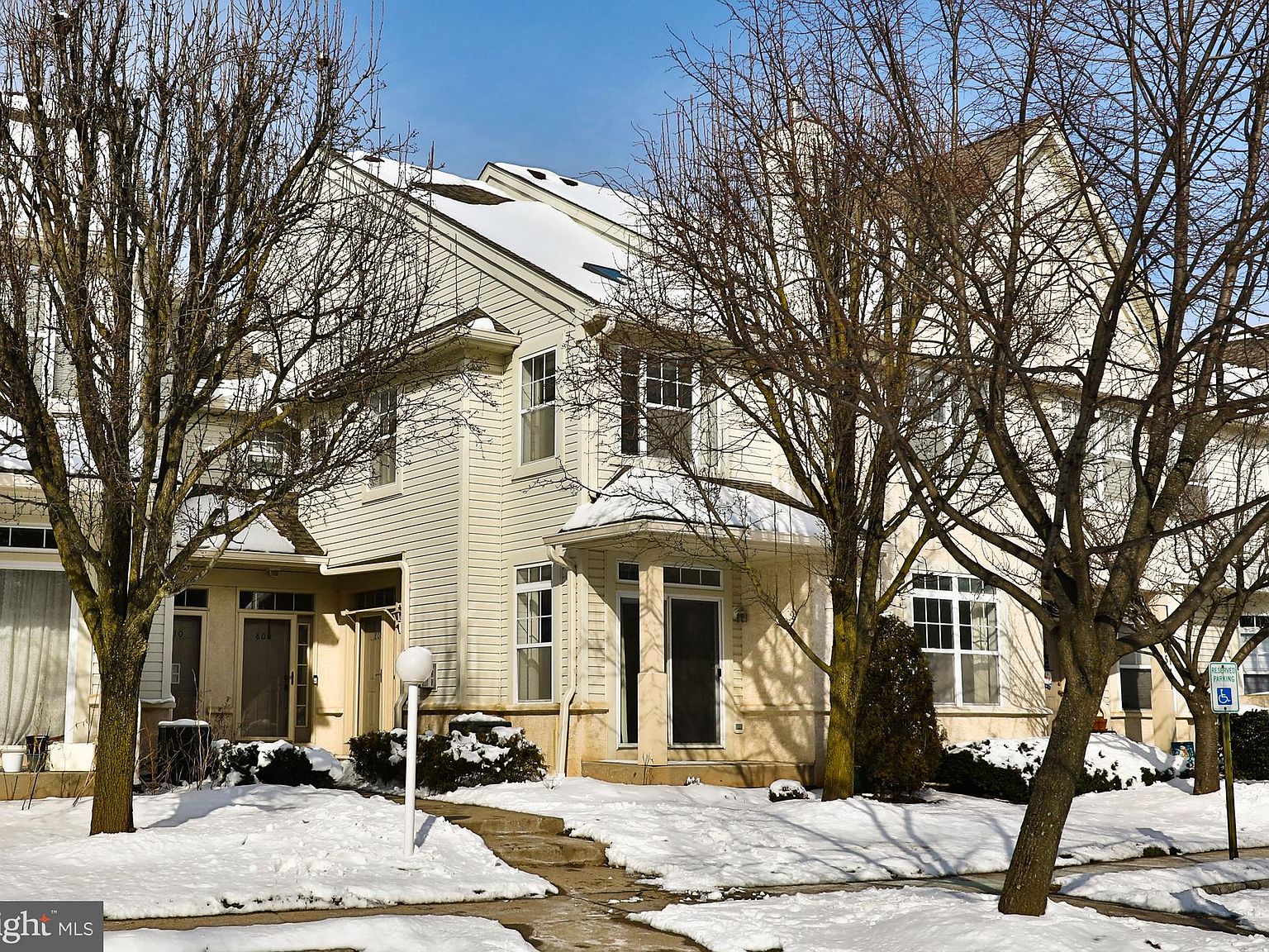 807 Dresher Woods Dr, Dresher, PA 19025 Zillow