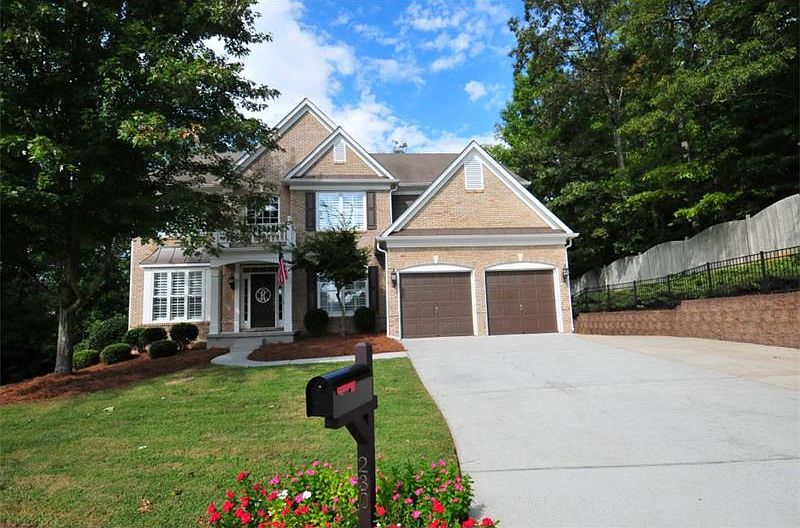 1st image of 230 Tyler Dr