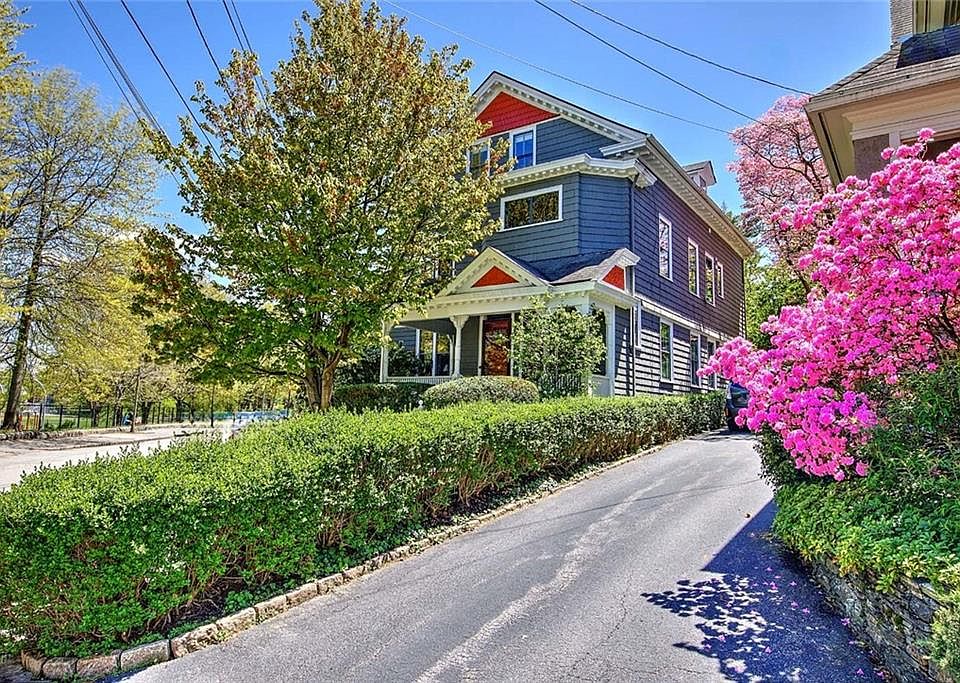 1st image of 238-240 Brown St