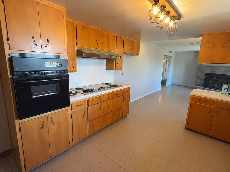 11586 S Smith Ave — Photo 11