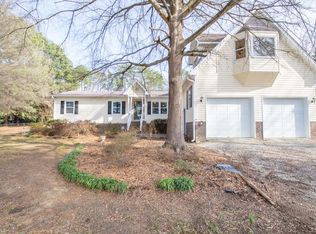 2203 Joy Dr, Jamestown, NC 27282