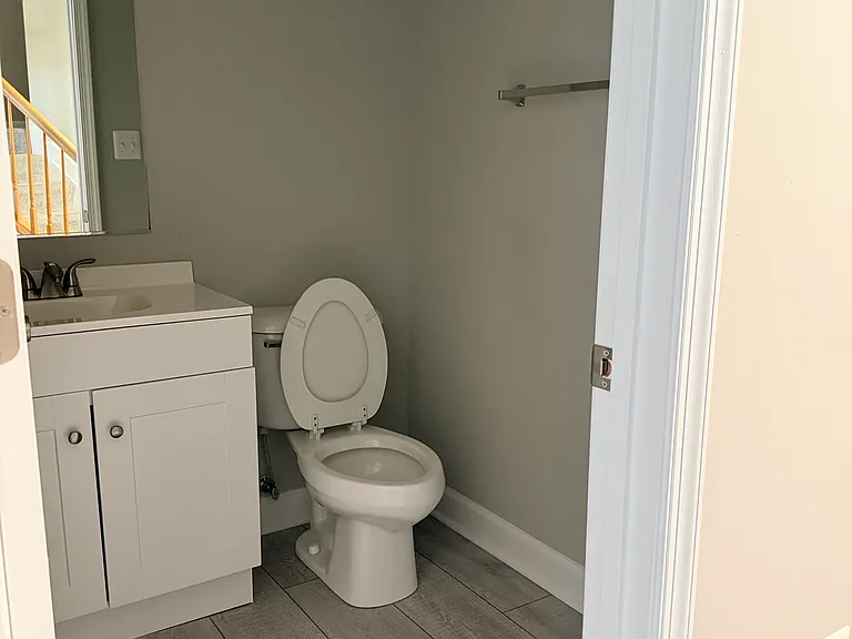 First Floor Bathroom