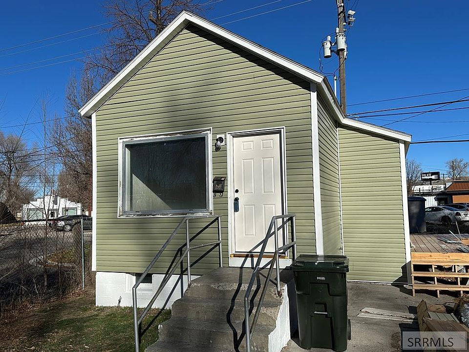 1st image of 1028 N 9th Ave