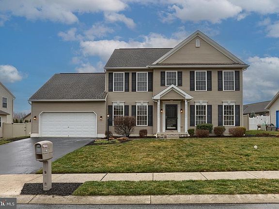 3rd image of 18 Village Dr #L-0028