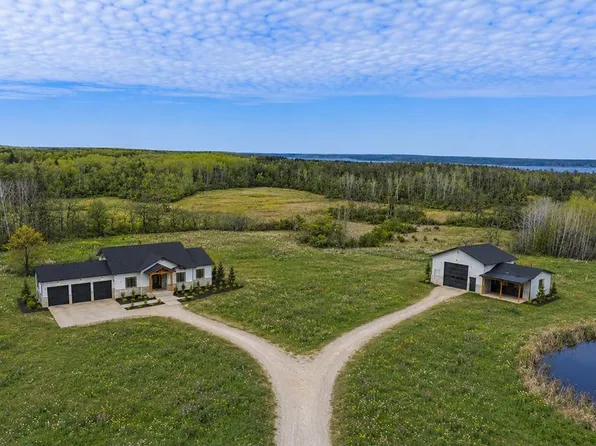 Buckskin Park Ct NE, Carlos, MN 56319
