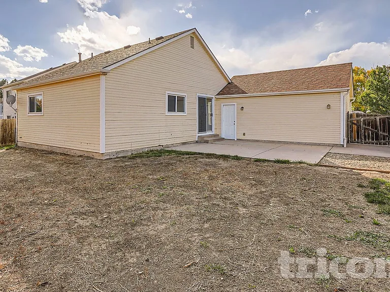 10210 Routt St — Photo 18
