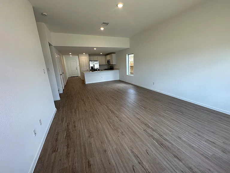 21523 Casavatore Dr — Photo 12