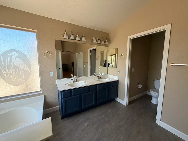6803 W Rose Garden Ln — Photo 20
