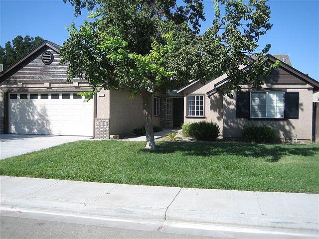 1st image of 3130 Nutmeg Pl