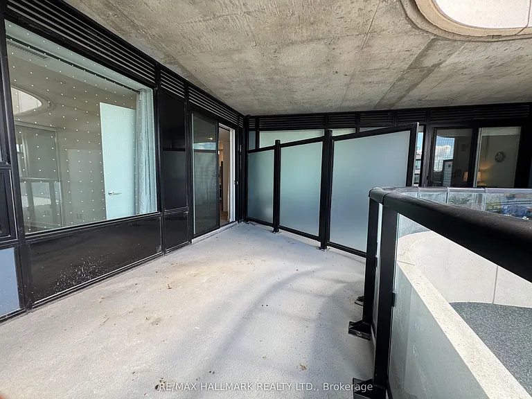 8188 Yonge St #431 — Photo 26