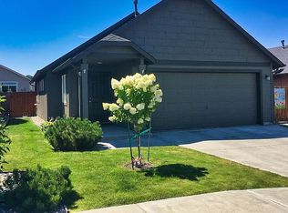 1163 SW Carver St, College Place, WA 99324
