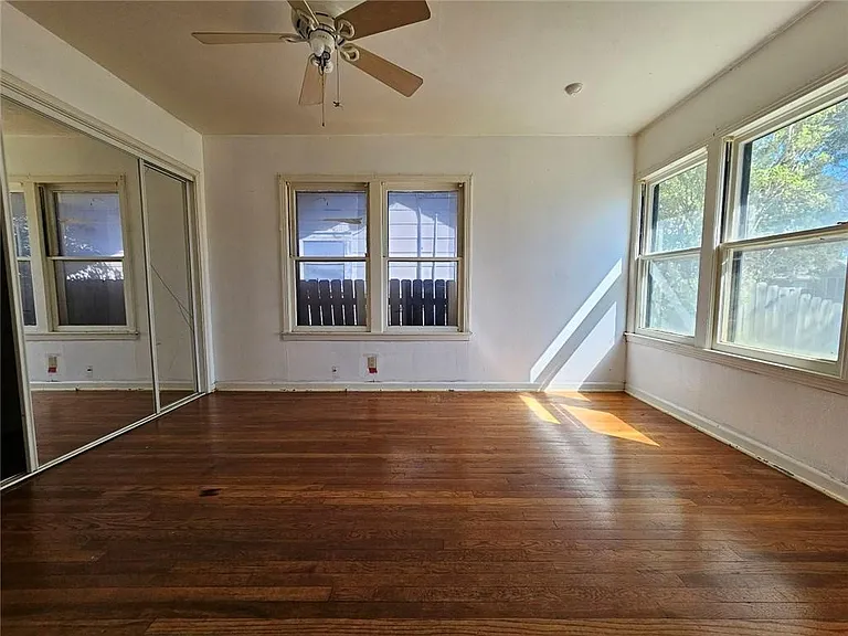 614 W Alice Ave — Photo 10