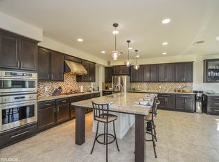 444 S Derone Ln, Tracy, CA 95376