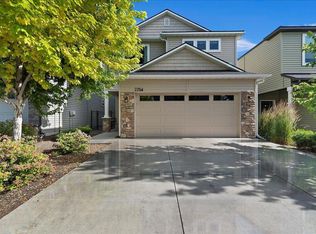 2754 E Clarene Dr, Meridian, ID 83646