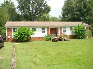 1122 Belmont St, Paris, TN 38242