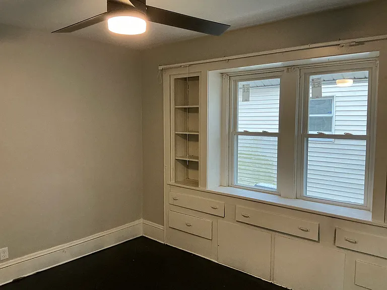 829 Aberdeen St — Photo 6