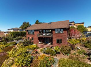 2165 Terra Vista Pl, McKinleyville, CA 95519