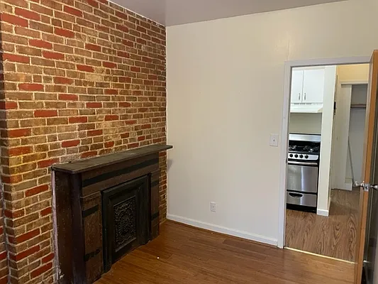 Rented by Oxford Property Group | media 6