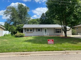 514 Sibley Ln, Marshall, MI