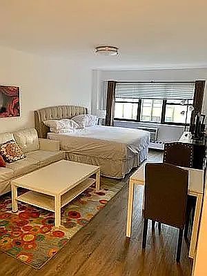 4th image of 330 E 46th St APT 8M