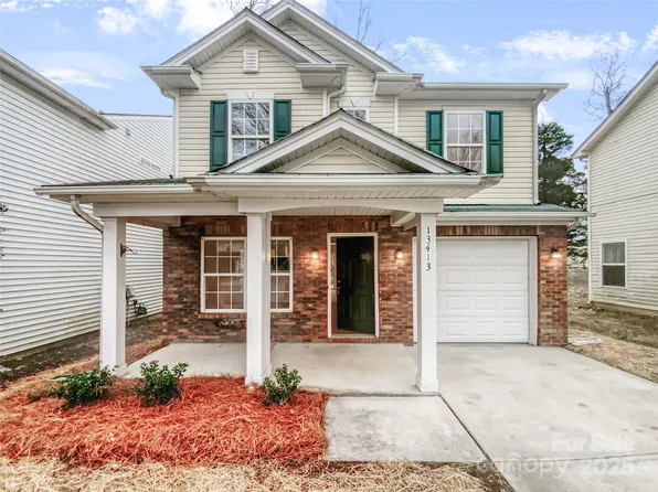 13413 Glasgow Green Ln, Charlotte, NC 28213