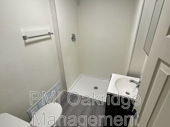 5th image of 321 E South St Unit 2