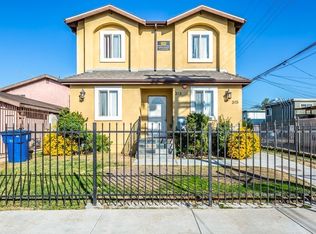 313 W 105th St, Los Angeles, CA 90003