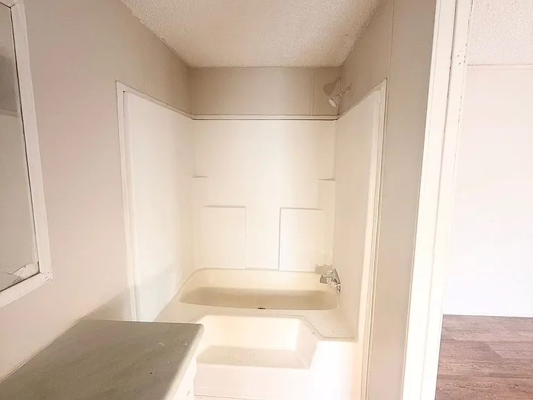 2081 Oakshire Rd #14 — Photo 14