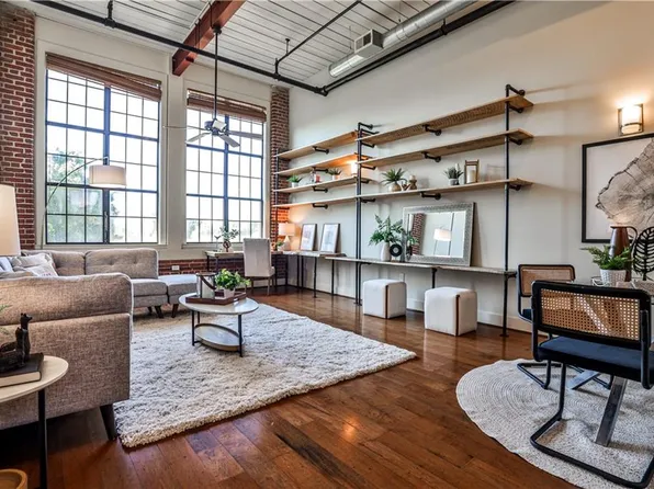 1261 Caroline St NE APT 206, Atlanta, GA 30307