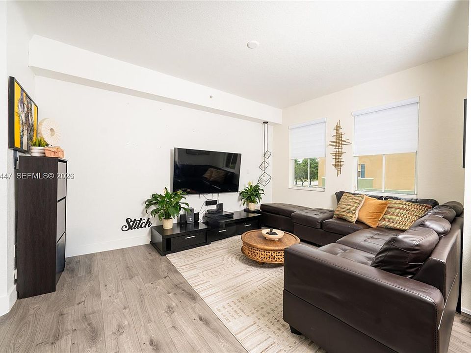 1st image of 11101 NW 83rd St APT 201