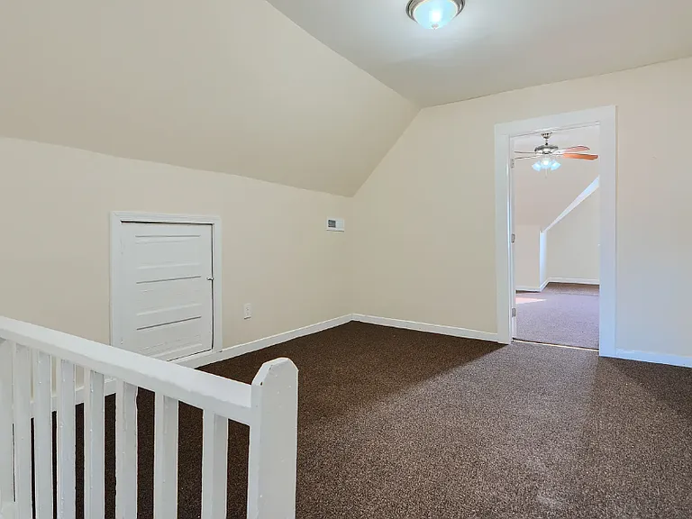 3016 Hamilton Ave #2 — Photo 8