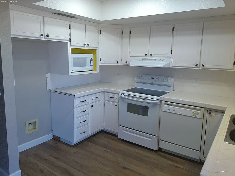 3021 Ranchero Dr — Photo 7
