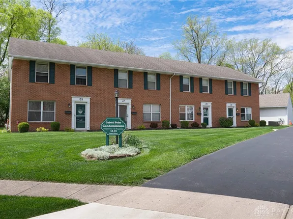 35 Gabriel St, Vandalia, OH 45377