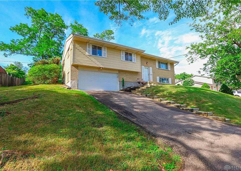 1st image of 6043 Clematis Dr