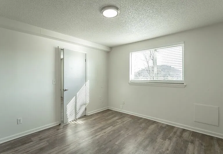 Kates View Apartments — Photo 17