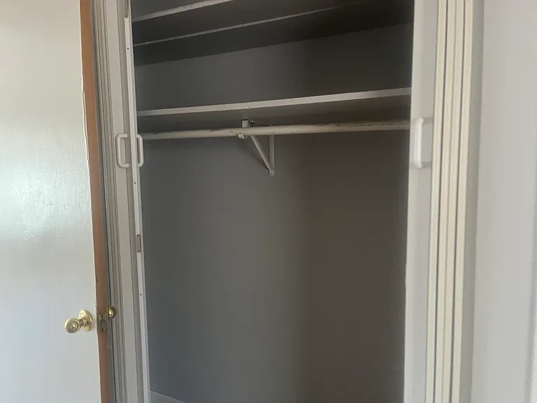 4501 S 6th St #14 — Photo 8