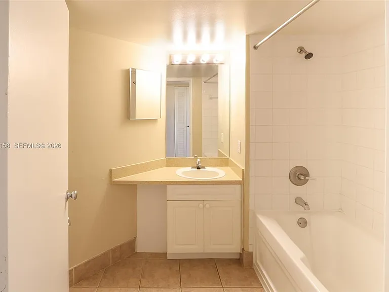 520 SE 5th Ave #1603 — Photo 30