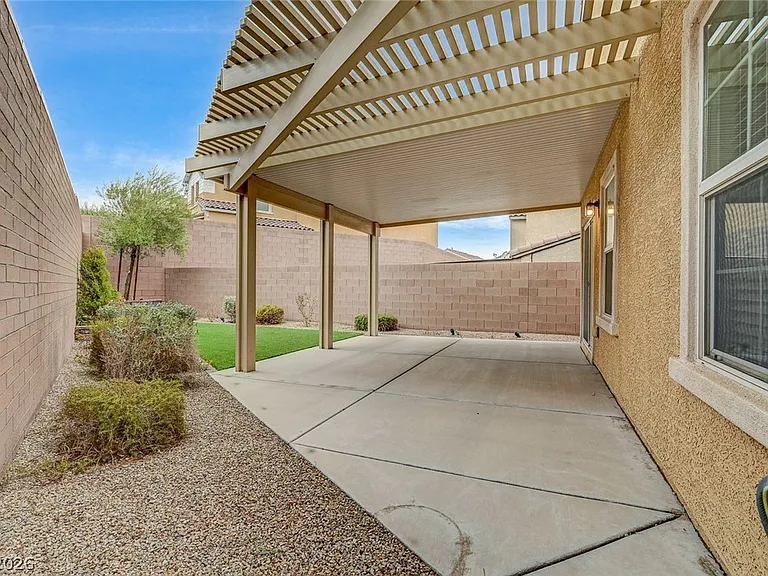 277 Persistence Ct — Photo 19