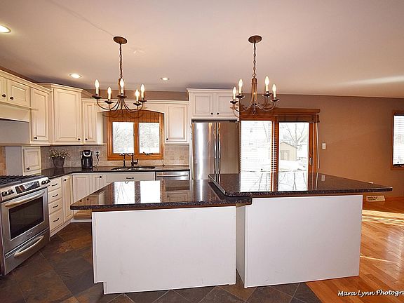 3rd image of 14604 S Appaloosa Ln