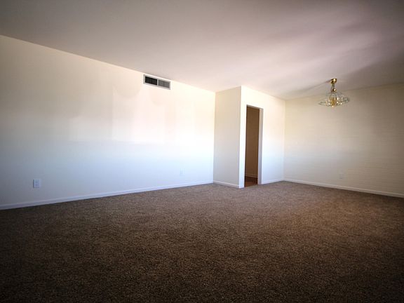 3rd image of 11007 N Madison Dr